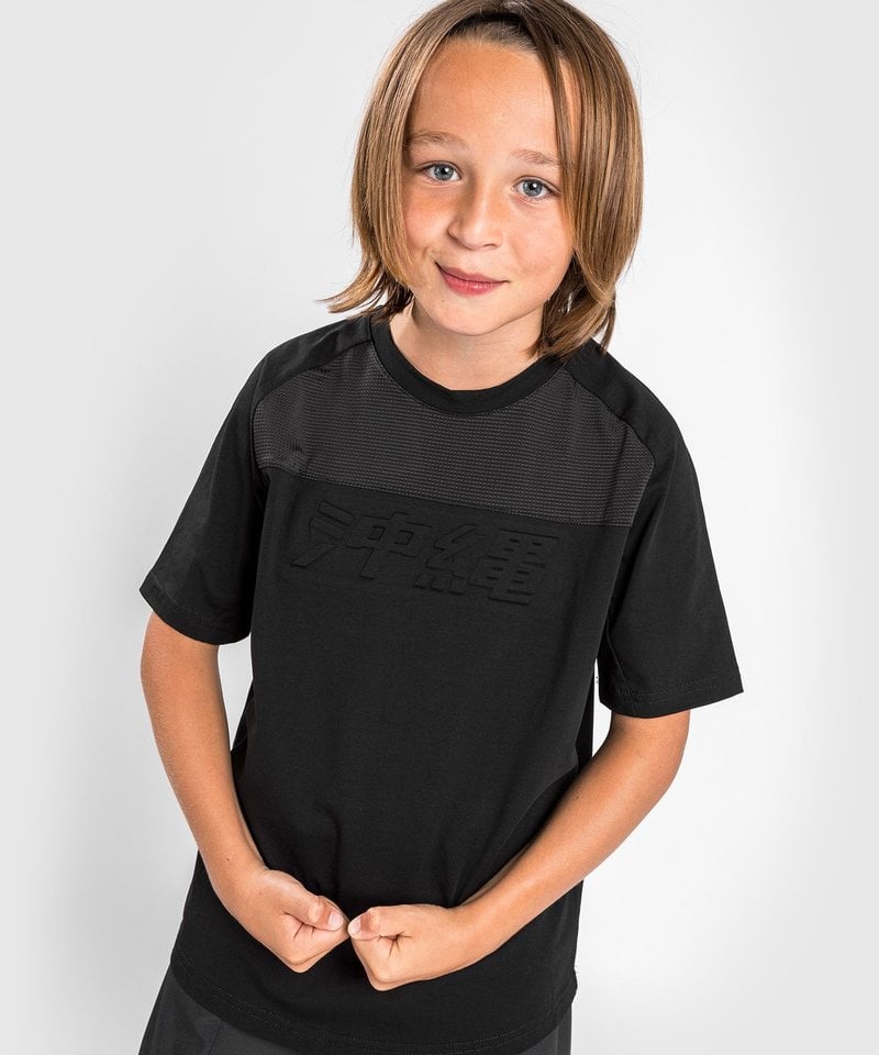 Venum Kids Signature Short Sleeve T-Shirt Black/Red 