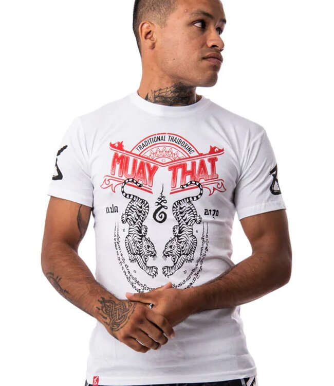 8 Weapons 8 Weapons T Shirt Sak Yant Tigers Wit Rood