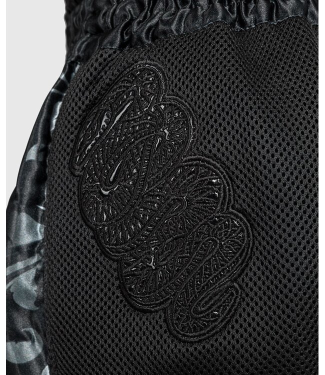 Venum Absolute 2.0 Muay Thai Shorts Schwarz Schwarz