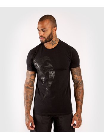 Venum Venum T-shirt Giant Matte Black Venum Fight Shop Nederland