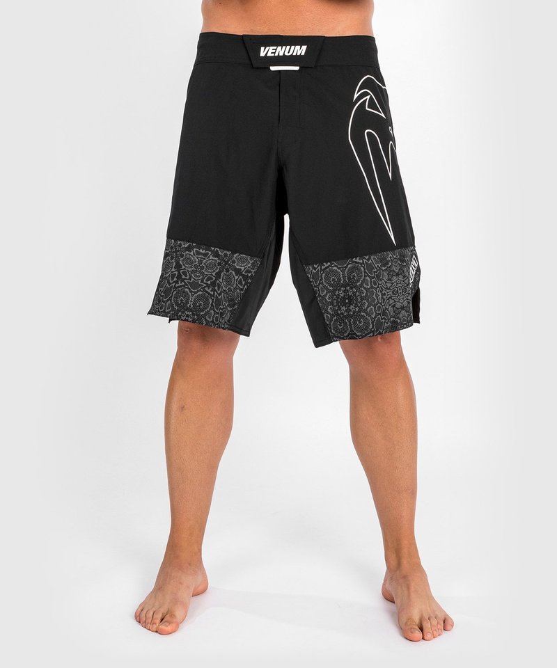 Venum Venum Fightshort Light 4.0 Zwart Wit