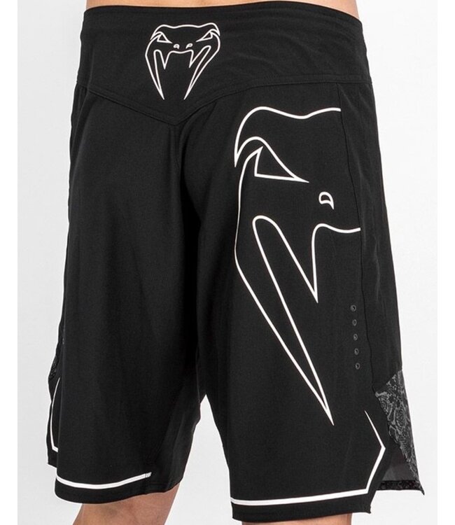 Venum Fightshort Light 4.0 Zwart Wit