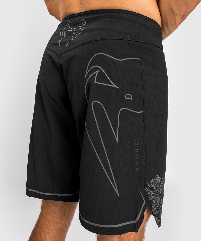 Venum Venum Fightshorts Light 4.0 Schwarz Schwarz