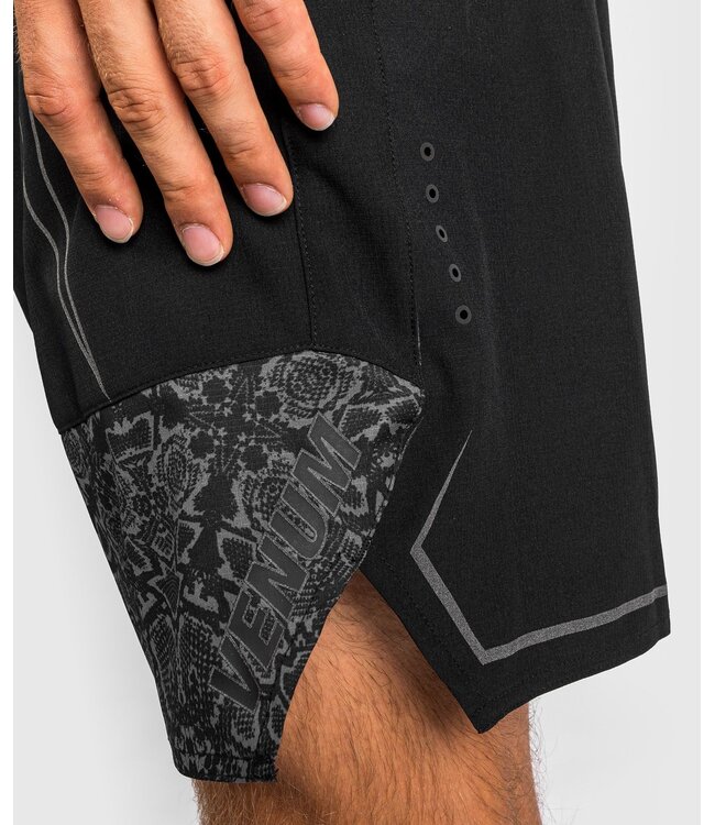 Venum Fightshorts Light 4.0 Schwarz Schwarz