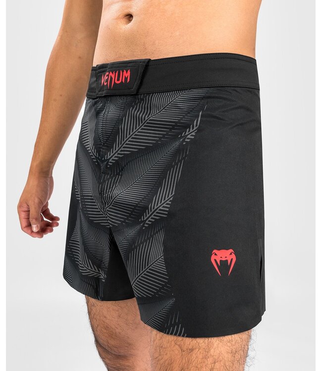 Venum PHANTOM Fightshorts Black Red