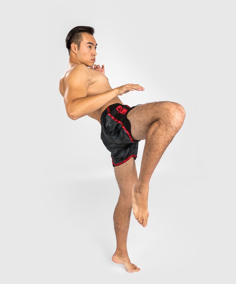 Venum Venum PHANTOM Muay Thai Kickboxing Shorts Black Red
