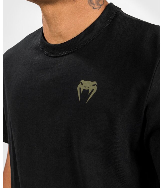 Venum Fangs T-Shirt Regular Fit Black