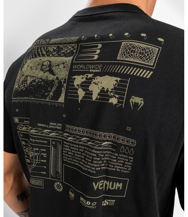 Venum Fangs T-Shirt Regular Fit Zwart