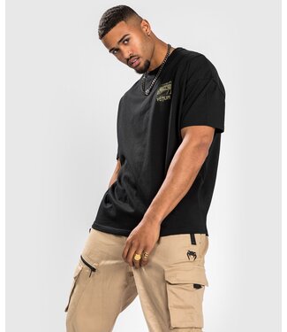 Venum Venum Fangs T-shirt Oversized Pasvorm Zwart
