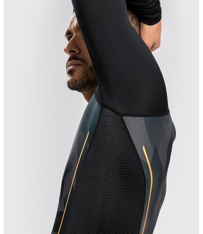 Venum Razor Rash Guard Long Sleeves Black Gold