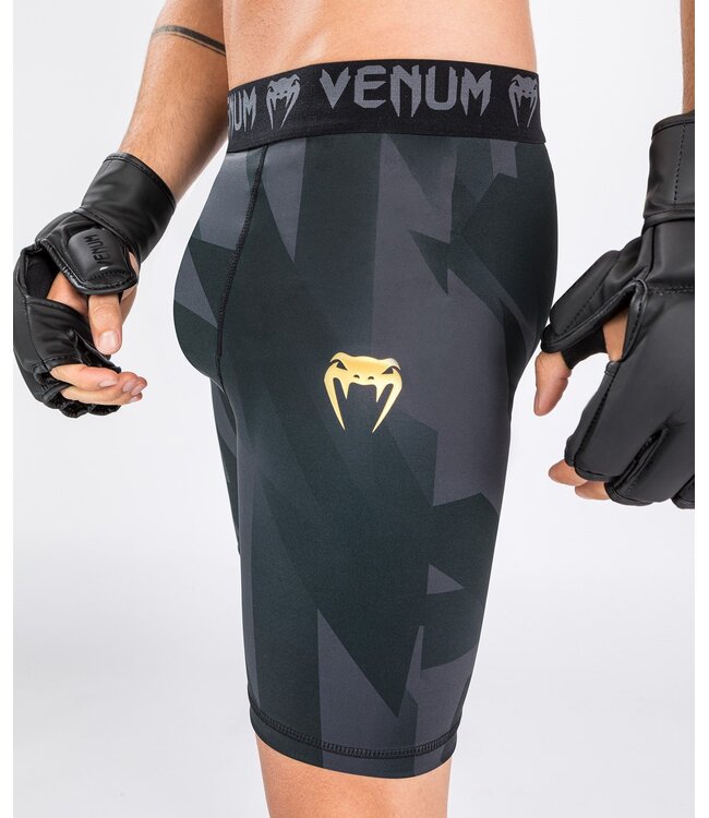 Venum Razor Vale Tudo Short Zwart Goud