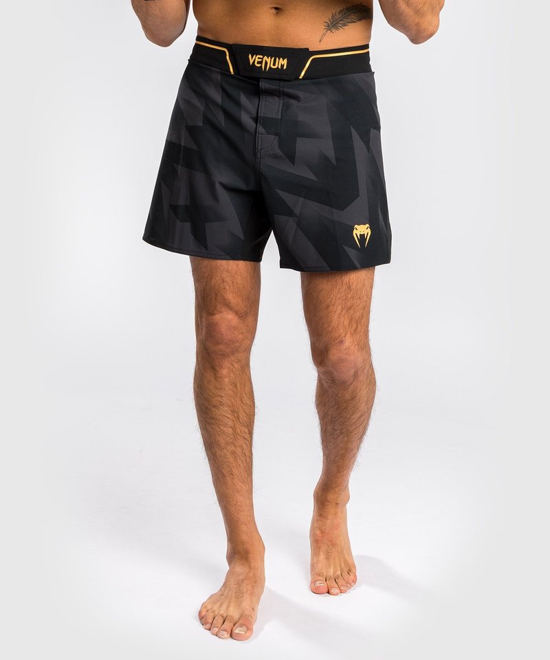 Venum Venum Razor Fightshort Zwart Goud