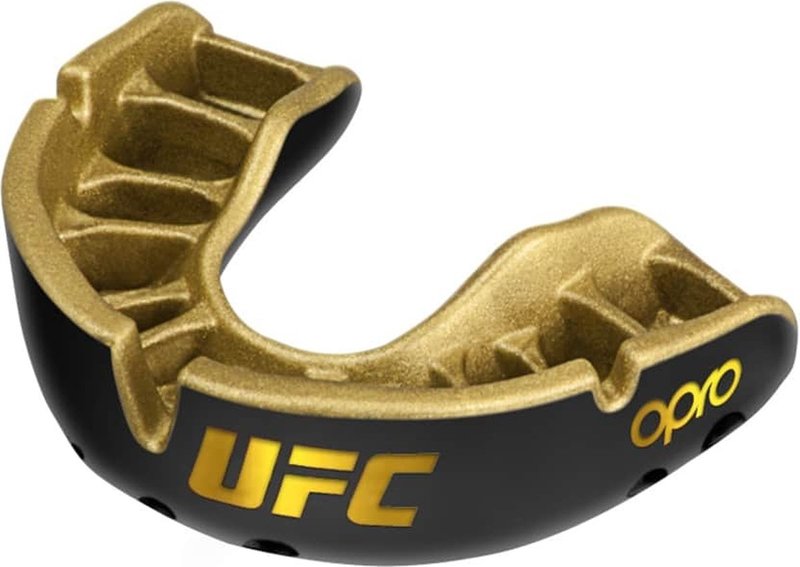 UFC OPRO Mouthguard Gold Level UFC Senior Black Gold