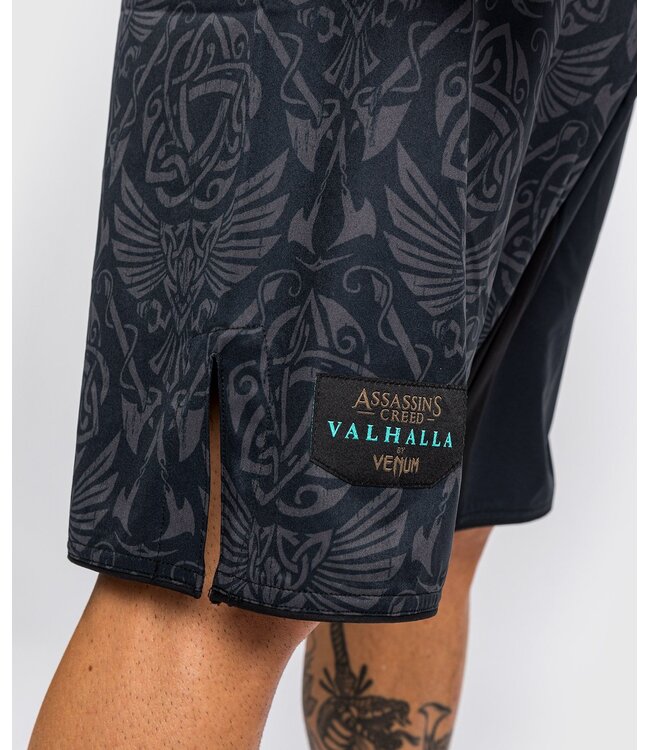 Venum Assassin's Creed Reloaded Fight Shorts Zwart
