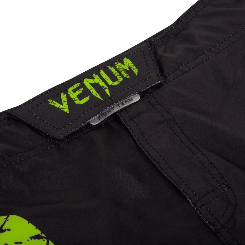 Venum Venum Original Giant Fight Shorts Zwart Geel