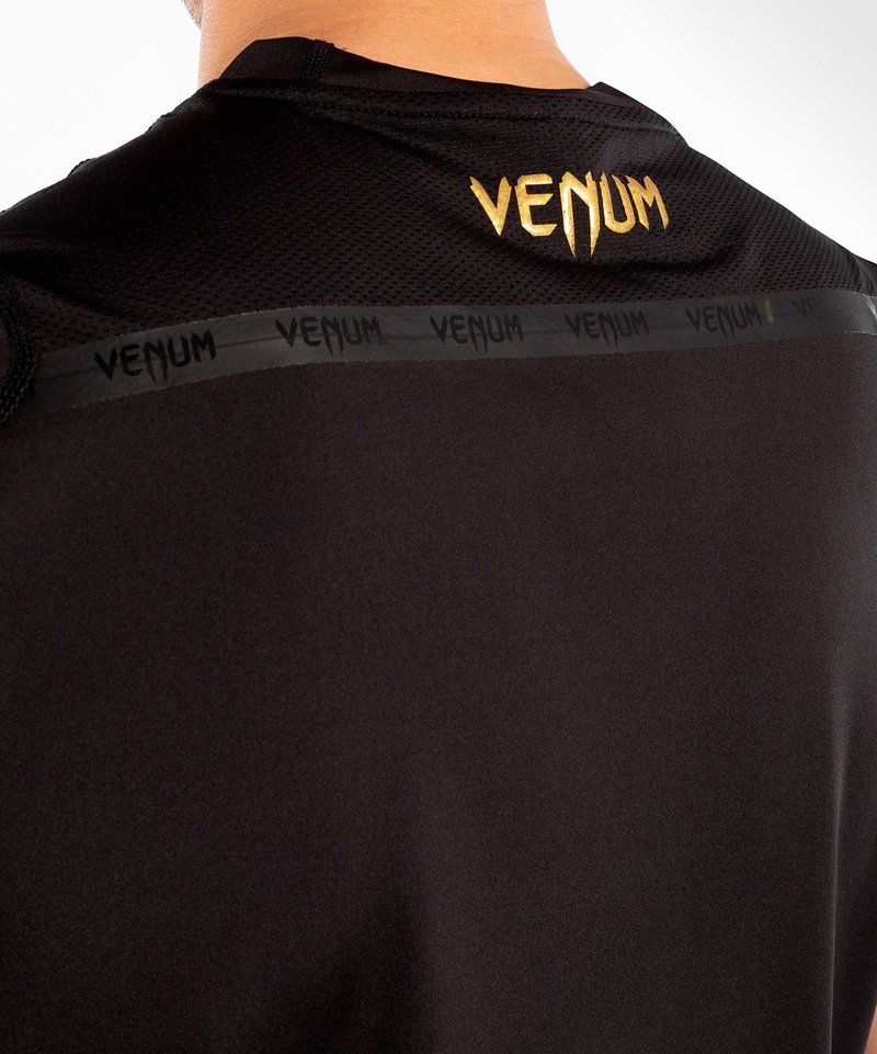 Venum Venum G-Fit Dry-Tech T-shirt Zwart Goud