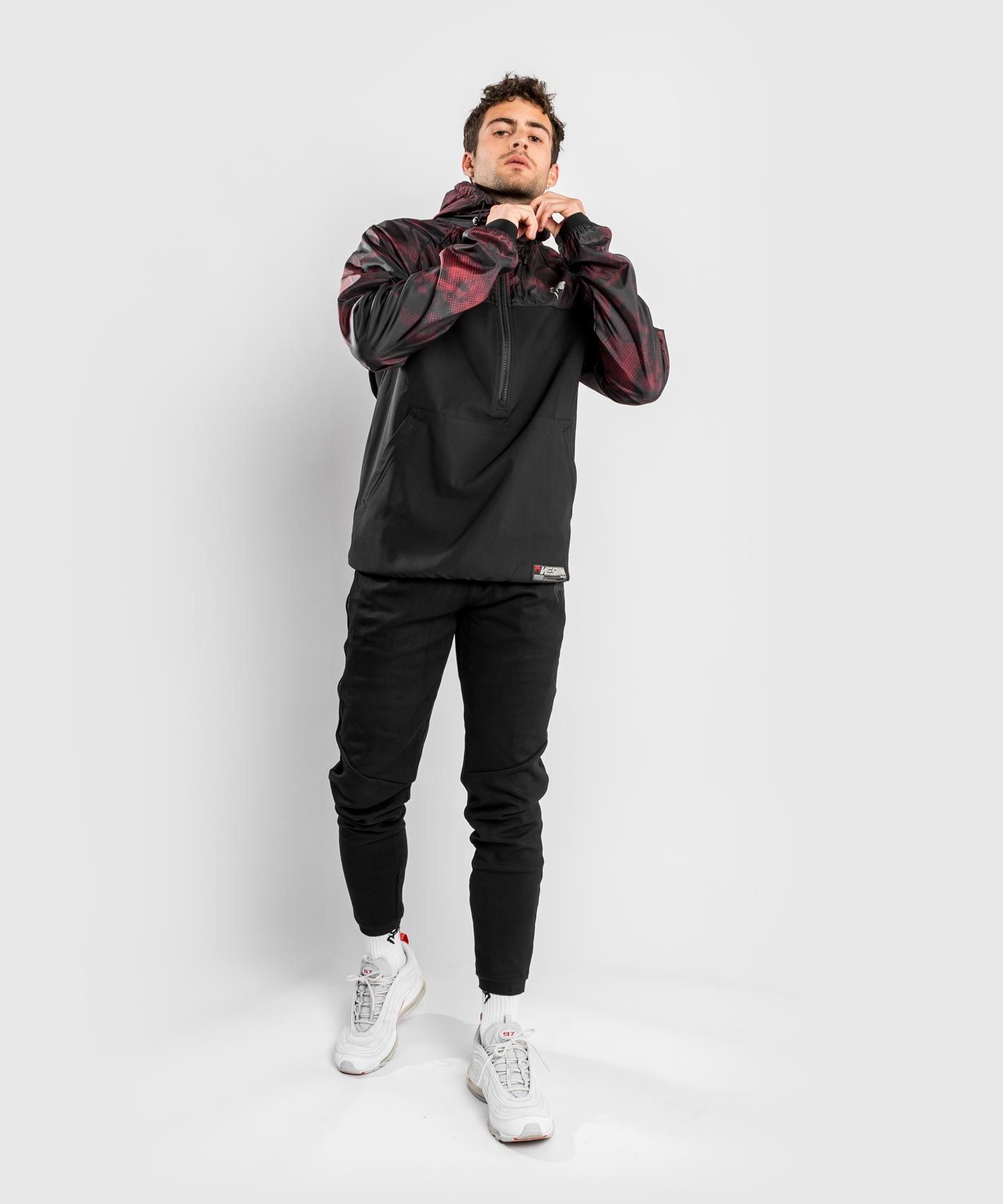 セットアップ　Venum Laser XT Hoodie 新品未開封 Venum Laser XT Hoodie – Black/Black - Venum