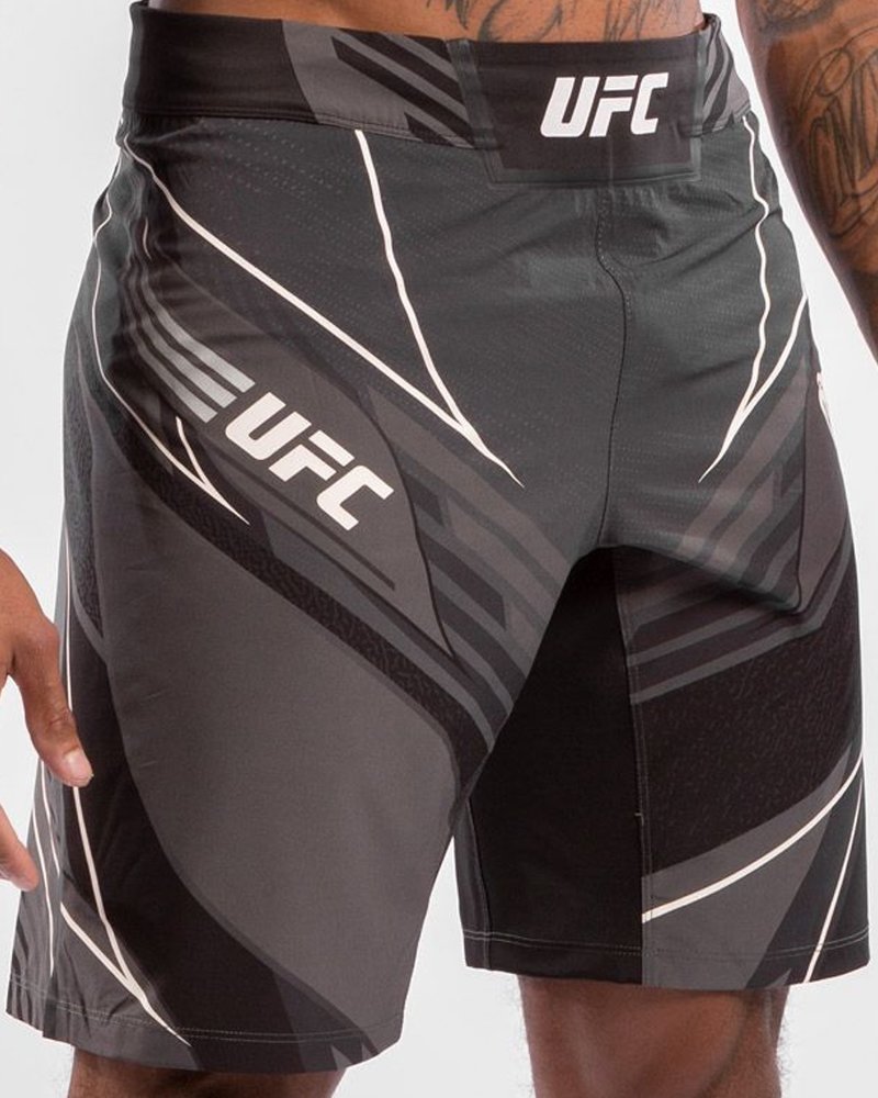 UFC | Venum UFC Venum Authentic Fight Night Short Long Fit Zwart