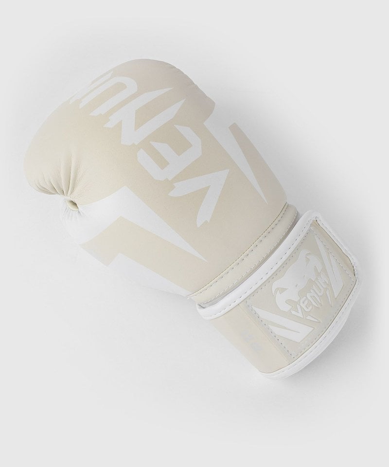 Venum Venum ELITE Boxing Gloves White on White Kickboxing