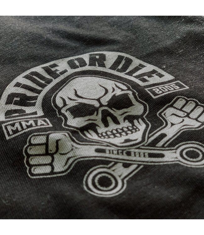 PRIDE or Die T-Shirt BUSTED KNUCKLES Schwarz