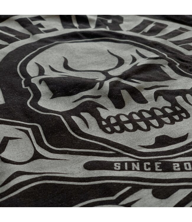PRIDE or Die T-Shirt BUSTED KNUCKLES Schwarz