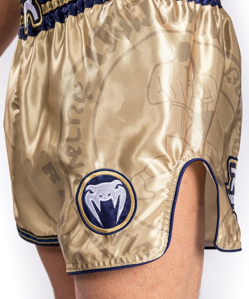 Venum RAJADAMNERN x Venum Muay Thai Kickboxen Shorts Sand