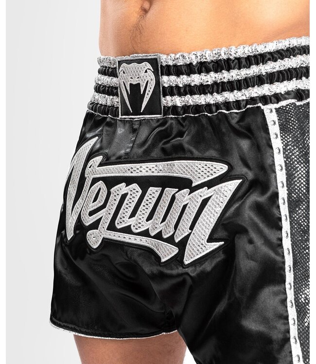 Venum Venum Absolute 2.0 Muay Thai Shorts Schwarz Silber