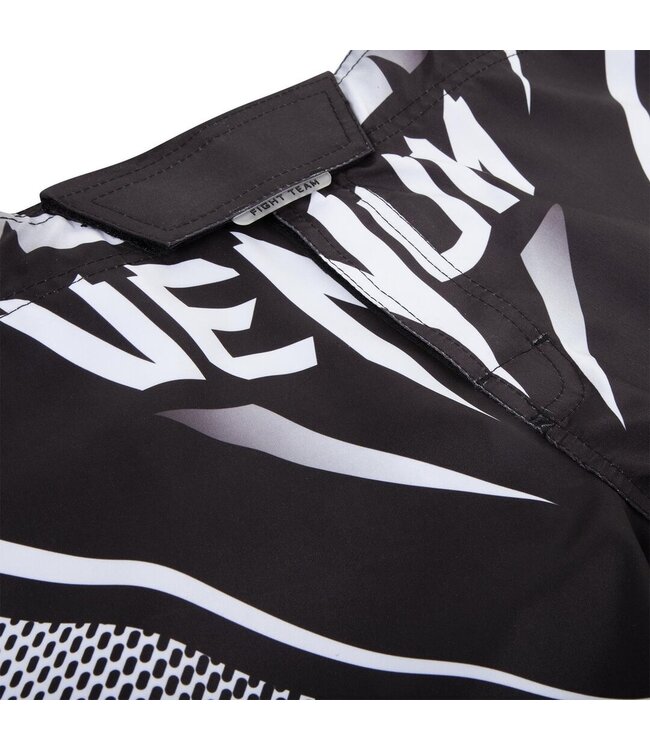 Venum MMA Fight Shorts Eyes Zwart Wit