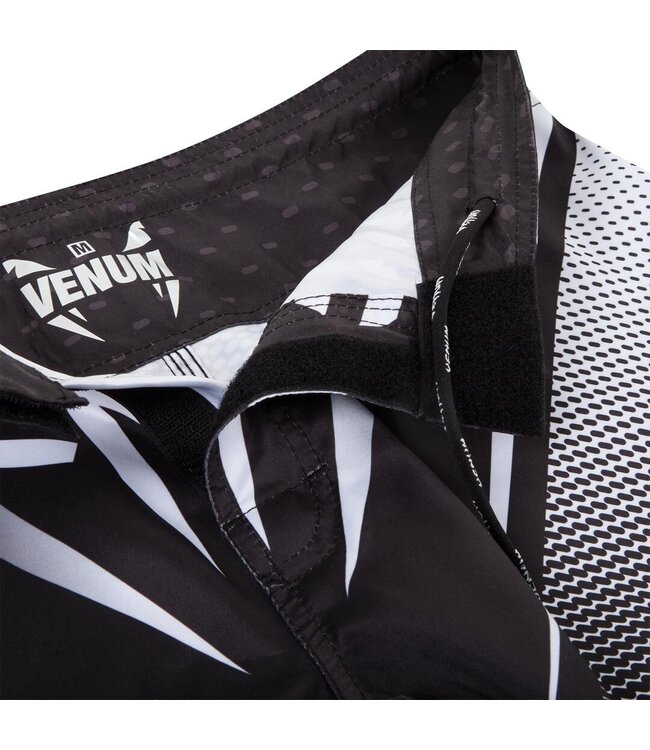 Venum Fightshorts Eyes Black White