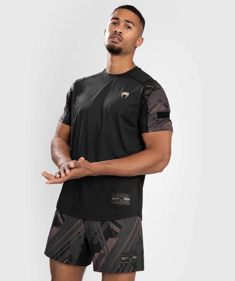 Venum Venum Tecmo 2.0 Dry-Fit T-Shirt Schwarz Braun