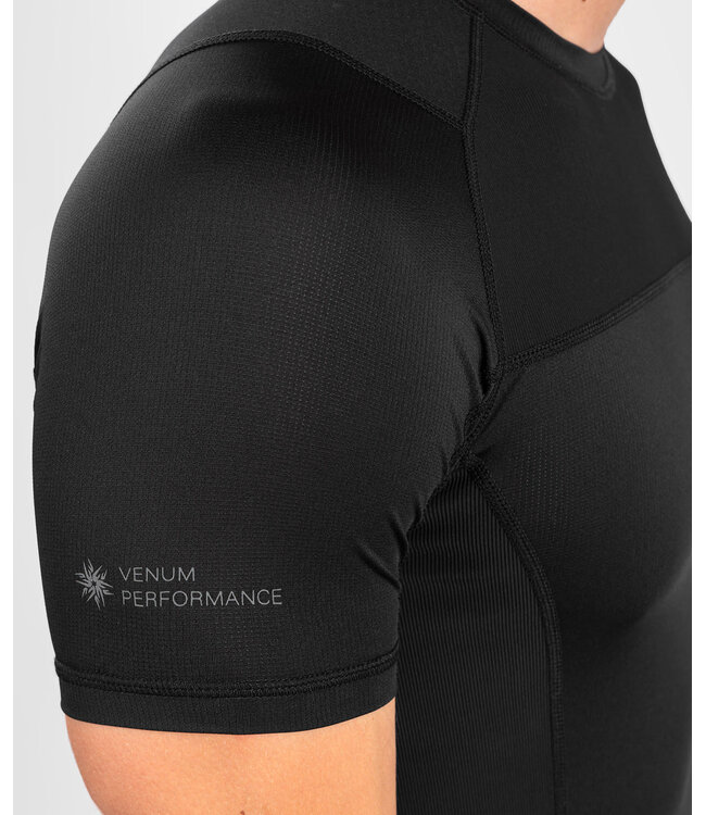 Venum G-Fit Air Kurzarm Rash Guard Schwarz