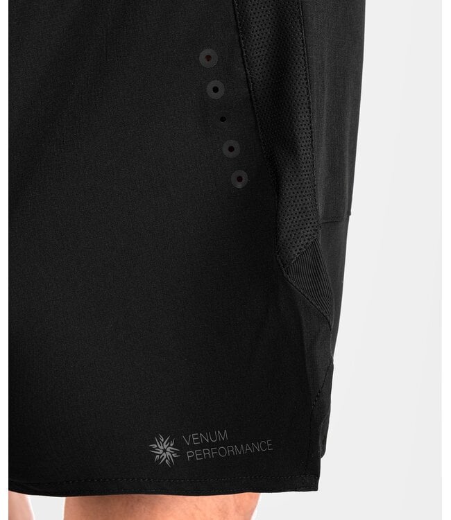 Venum G-Fit Air Fightshorts Black