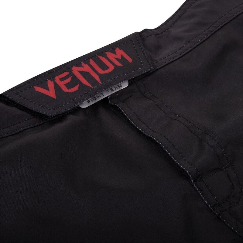 Venum Venum Fightshorts Train Hard Hit Heavy Black Red