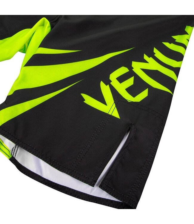 Venum Challenger Fightshorts Schwarz Neo Gelb