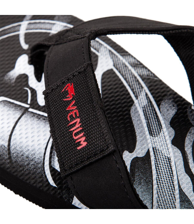 Venum Samurai Skull Sandalen Flip Flop Hausschuhe