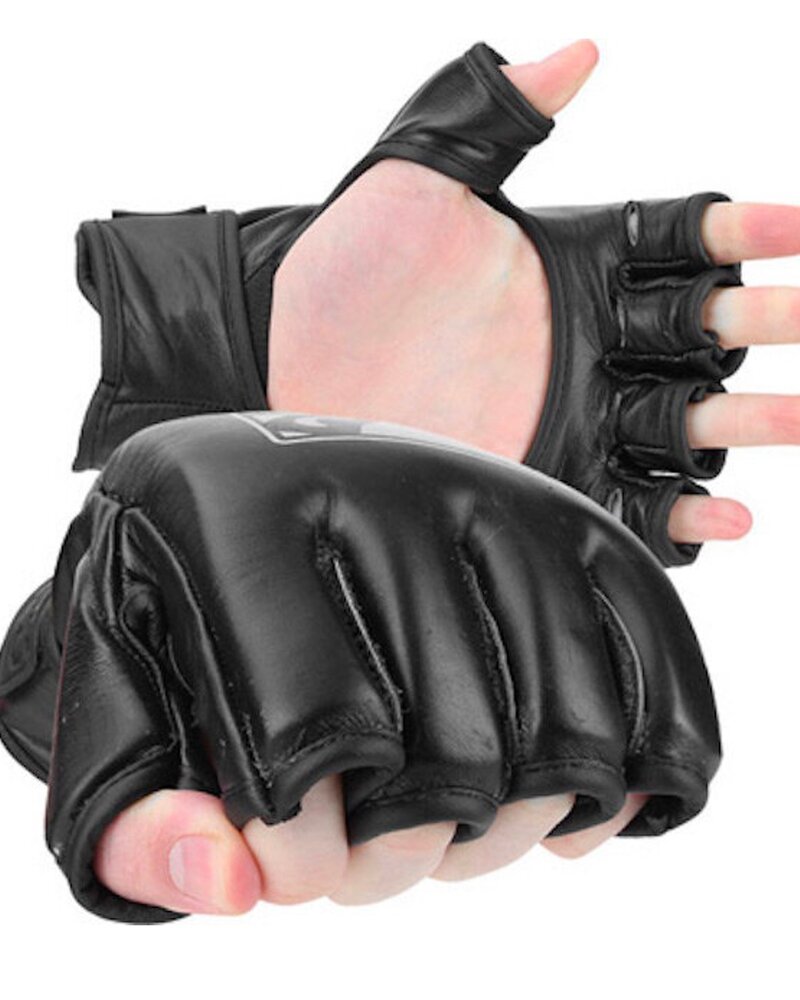 Bad Boy Bad Boy Victory MMA Gloves 4 oz Leather Black