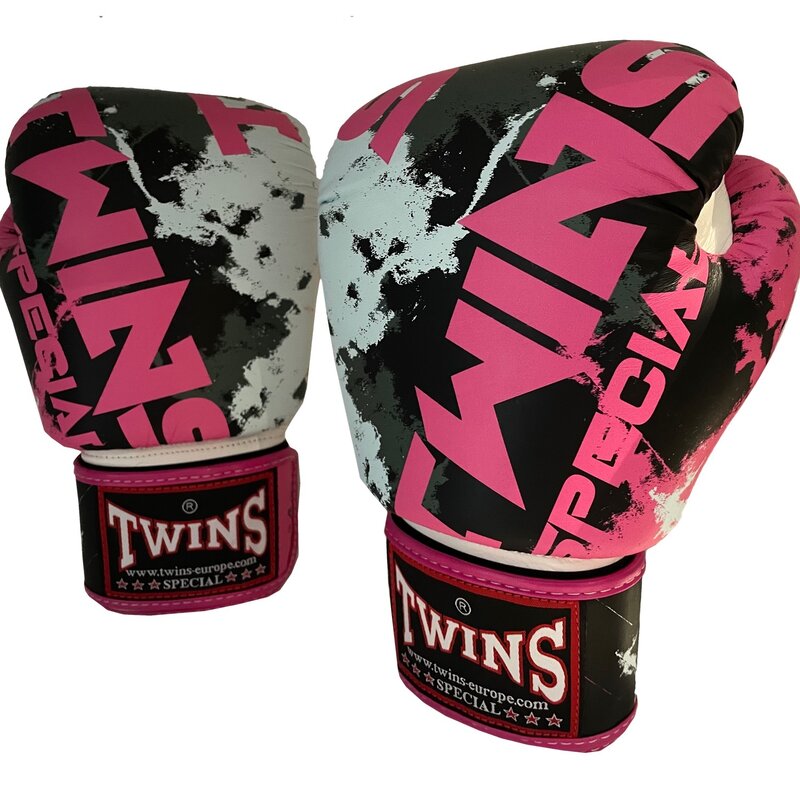 Twins Special Twins Muay Thai Boxing Gloves Candy Pink FBGVL3-61