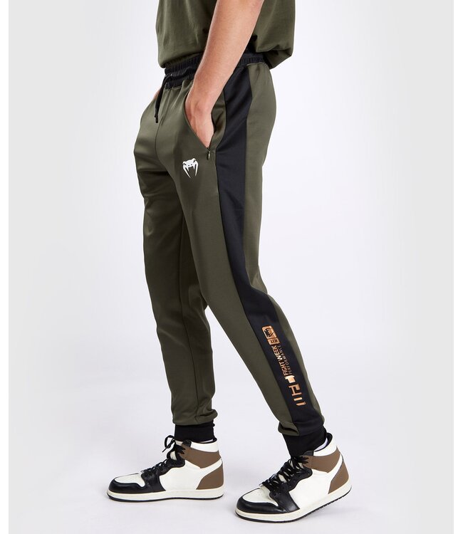 UFC UFC x Venum Adrenaline Fight Week Performance Joggingbroek Kaki Brons
