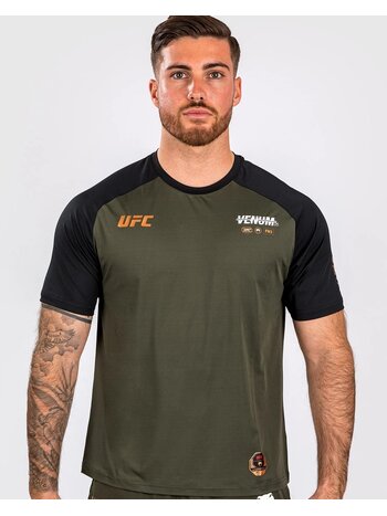 UFC UFC x Venum Adrenaline Fight Week Dry-Tech T-Shirt Khaki Bronze