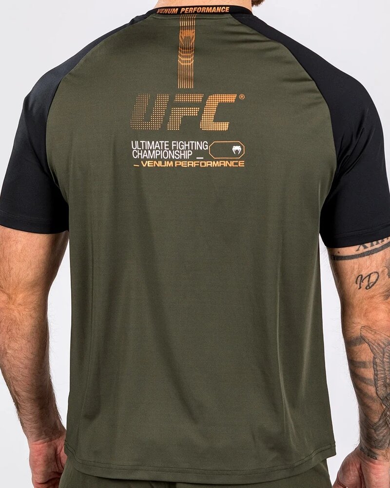 UFC | Venum UFC x Venum Adrenaline Fight Week Dry-Tech T-Shirt Kaki Brons