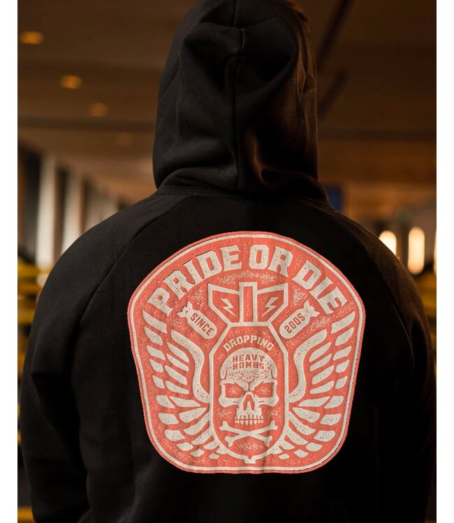PRiDE oR DiE Hoodie Sweater "DROPPING HEAVY BOMBS" Schwarz