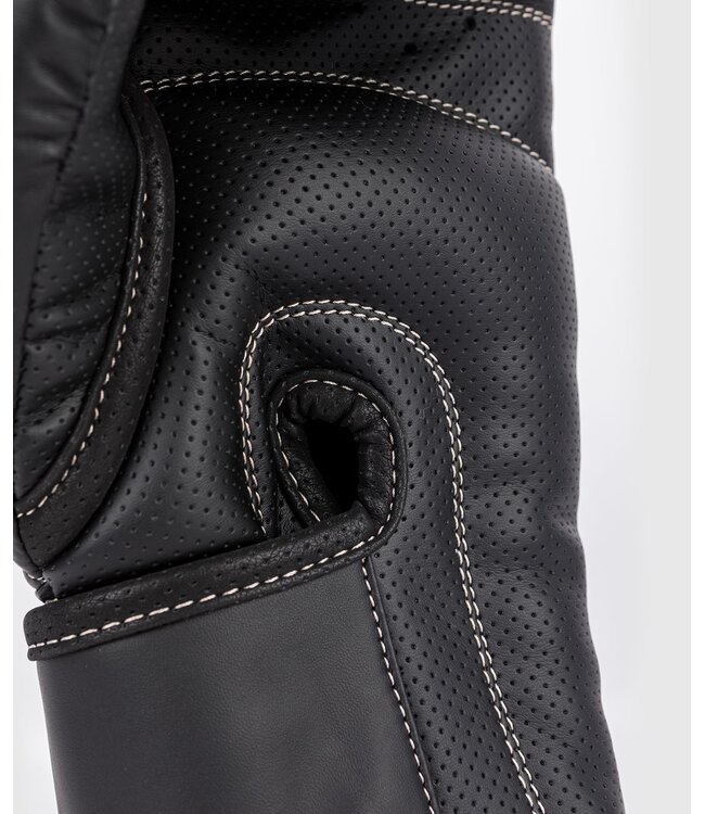 Venum Impact Evo Boxing Gloves Black