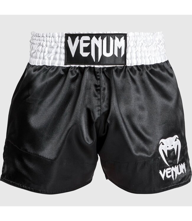 Venum Classic Muay Thai Shorts Kickboks Broekjes Wit Zwart