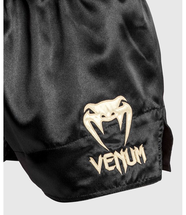 Venum Classic Muay Thai Shorts Rot Schwarz Gold