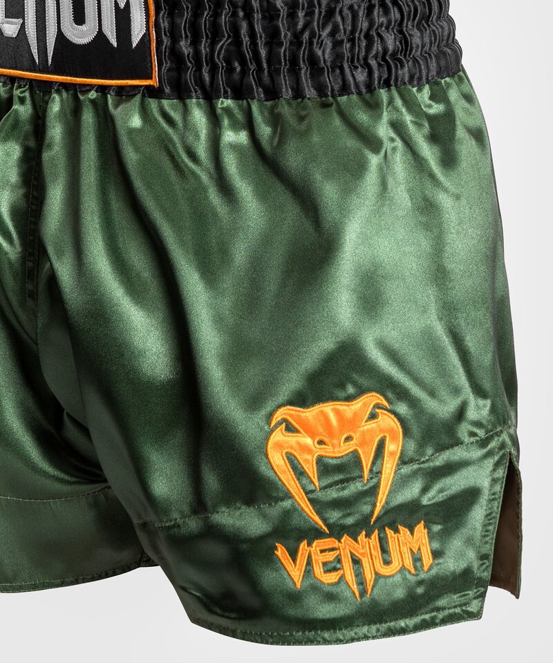 Venum Venum Classic Muay Thai Shorts Groen Zwart Goud