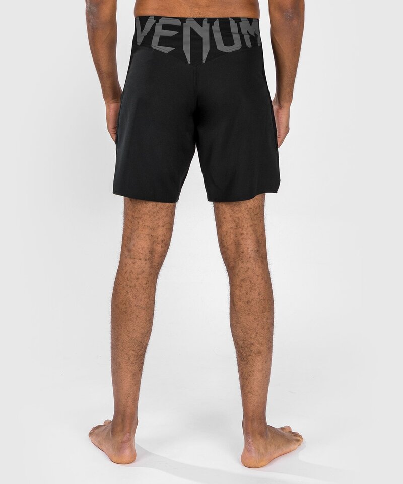 Venum Venum Light 5.0 Fightshorts Schwarz Weiß