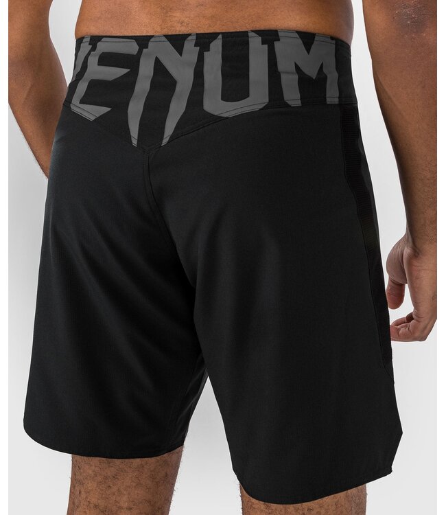 Venum Venum Fightshorts Light 5.0 Zwart Wit