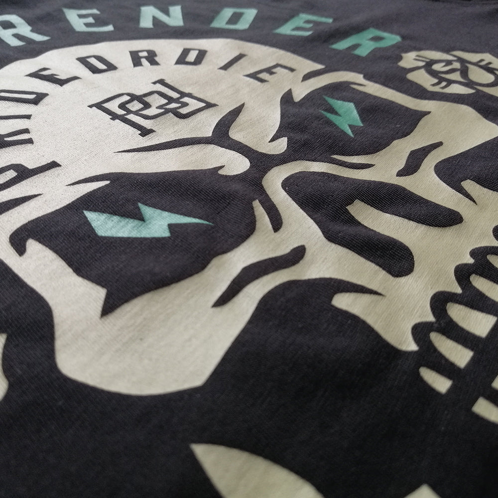 Pride or Die PRIDE or Die T-Shirt NO SURRENDER Baumwolle Schwarz