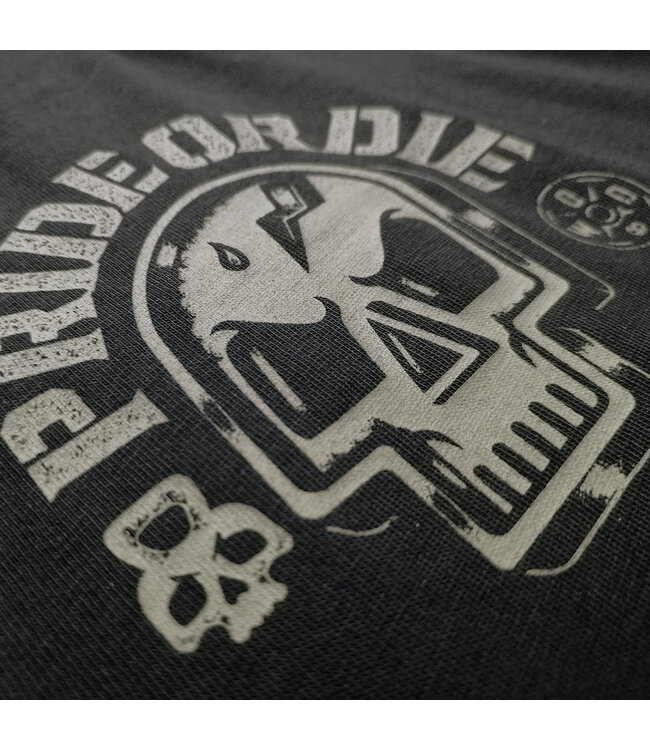 PRIDE or Die T-shirt WORKOUT OR DIE V.3 Katoen Zwart