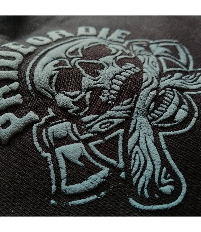 Pride or Die PRIDE or DiE Hoodie HARD TO DEFEAT Schwarz